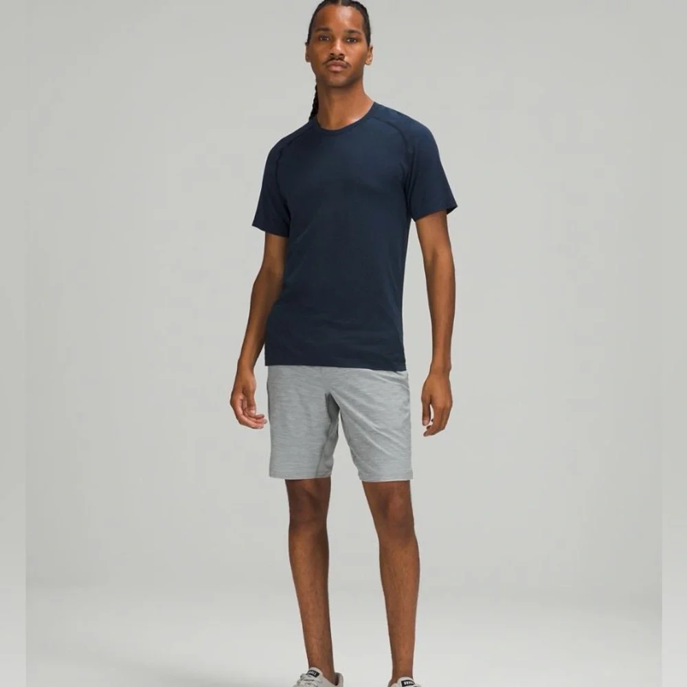 Lululemon T.H.E. Short 9" Linerless Men’s Shorts - Picture 2 of 10